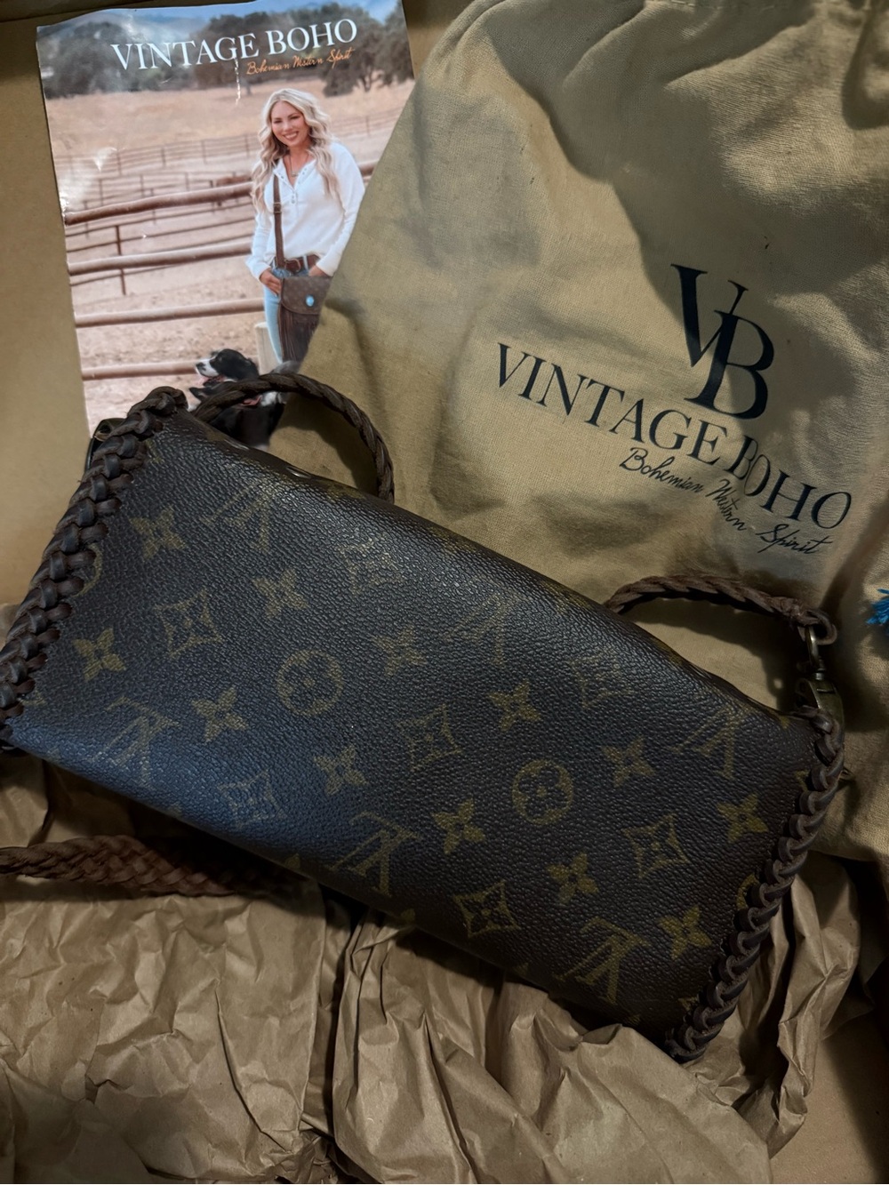 Vintage Boho Bags LV Crossbody Bag - Picture 6 of 12